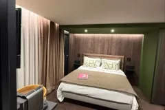 processed-3ABCD76E-7592-45FE-8C7C-228205D3B00A-Grand